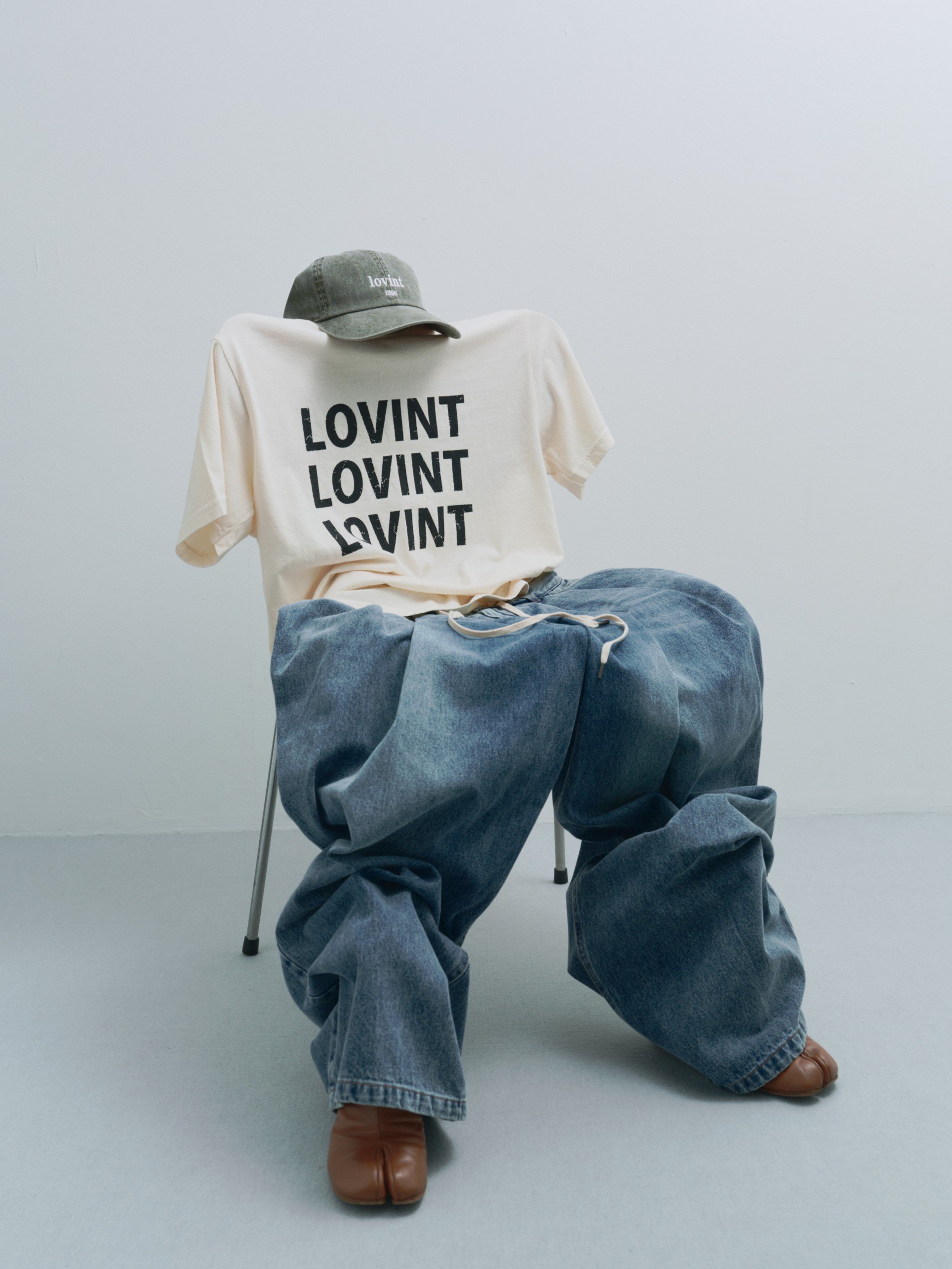 Garment Dyed LOVINT Tee