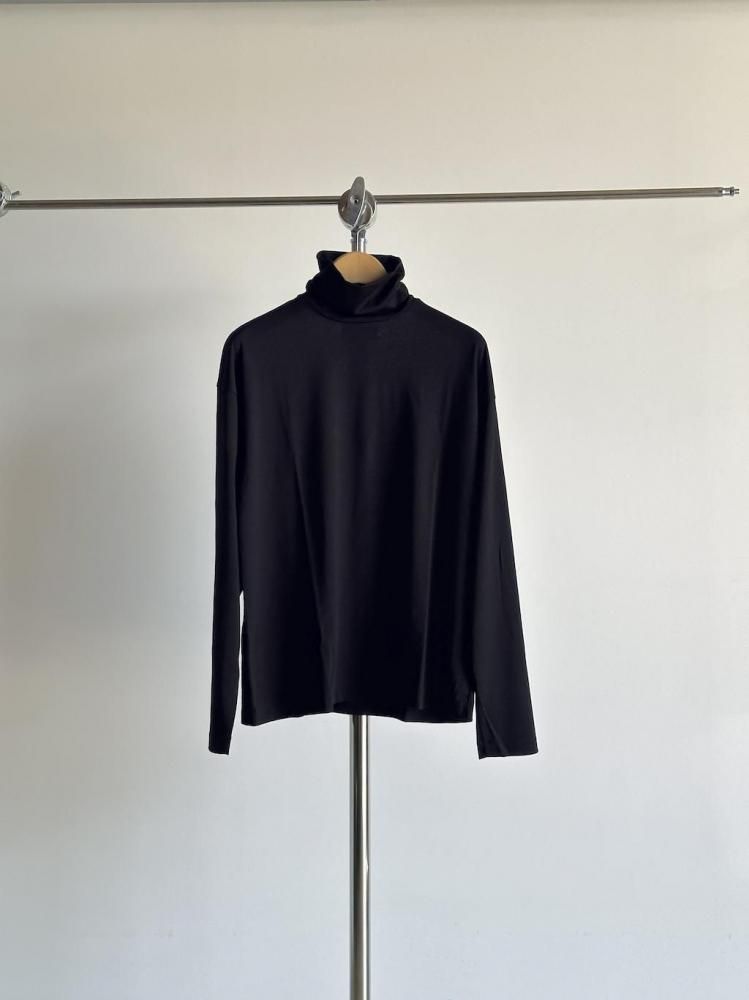 MARKAWARE Super 160s Wool Washable Knit Long Sleeve Turtle Neck
