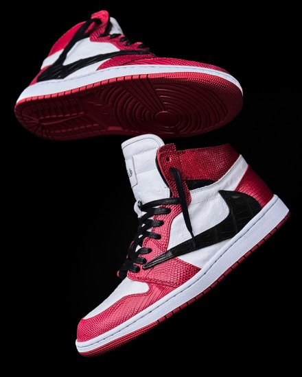 GLSAJ1-TS CHICAGO LUXHIGH CUT SNEAKERSEASON 5