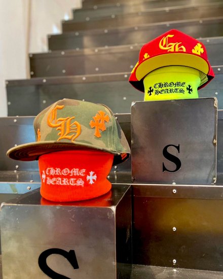 CHROME HEARTS5 PANEL BASEBALL CAP SCTTRD CEMETERY CROSSCAMO/ORANGE