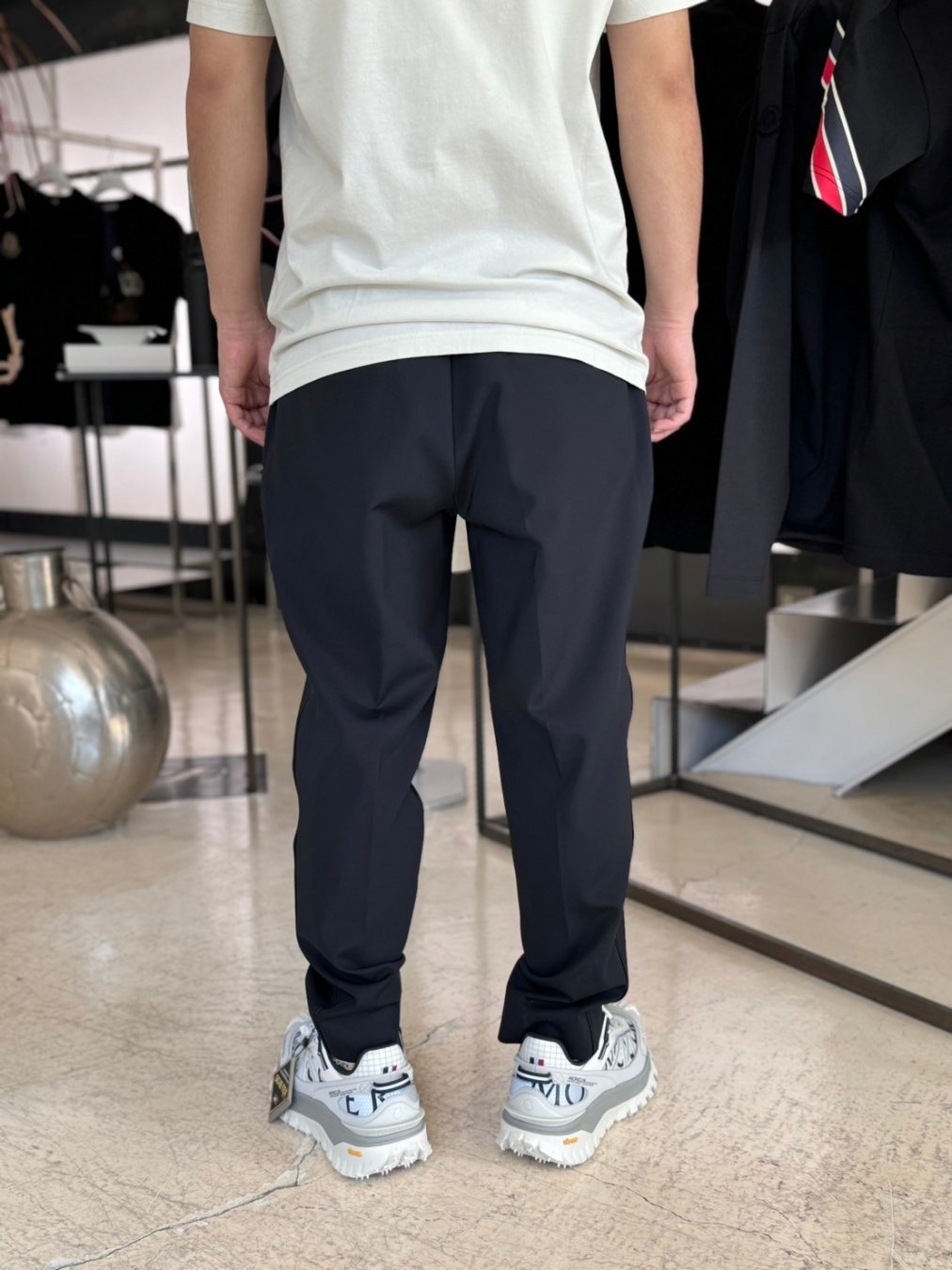 MONCLER HOMME｜PANTALONE SPORTIVO｜2024秋冬｜正規 通販 S.CURVE STUDIO エスカーブスタジオ