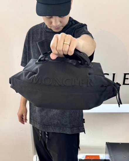 MONCLER HOMMEALCHEMY BELT BAGBLACK2024