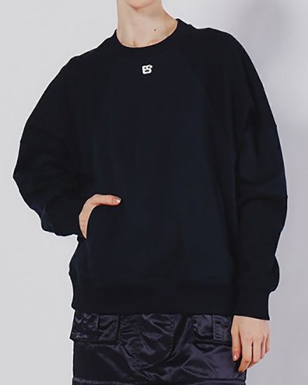 ESSENTIALLOGO SWEATSHIRTNAVY2024