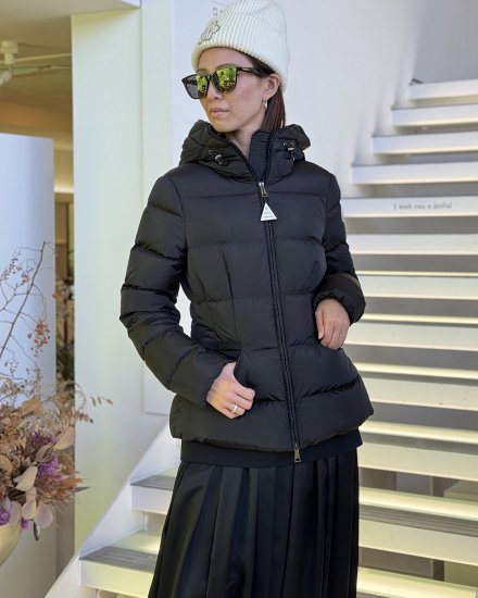 MONCLER FEMMEAVOCE JACKETBLACK2024