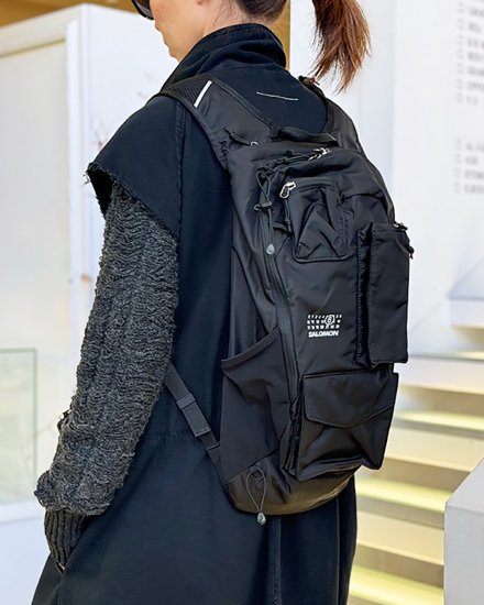 MM6 Maison Margiela  SALOMONTRAILBLAZER DAYPACKBLACK2024