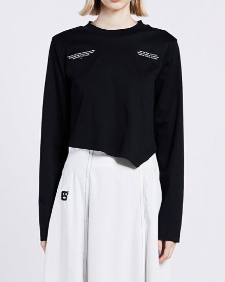 ESSENTIALCROPPED CUTSEWBLACK2025ղ