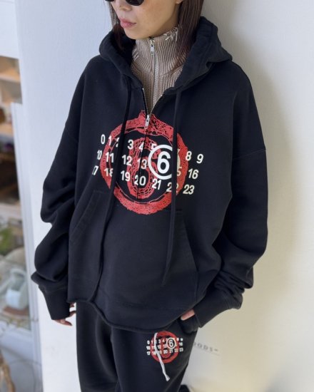 MM6 MAISON MARGIELAYEAR OF THE SNAKE HOODIEBLACK2025ղ