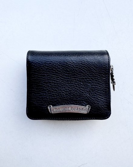 CHROME HEARTSWALLET SQUARE ZIP BILLBLACK LEATHER