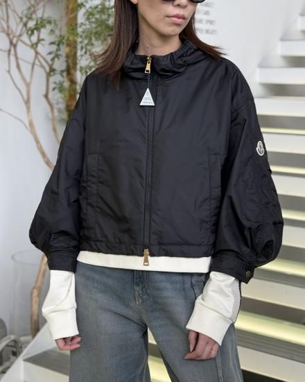 MONCLER FEMMEVIZILLE JACKETBLACK2025ղ