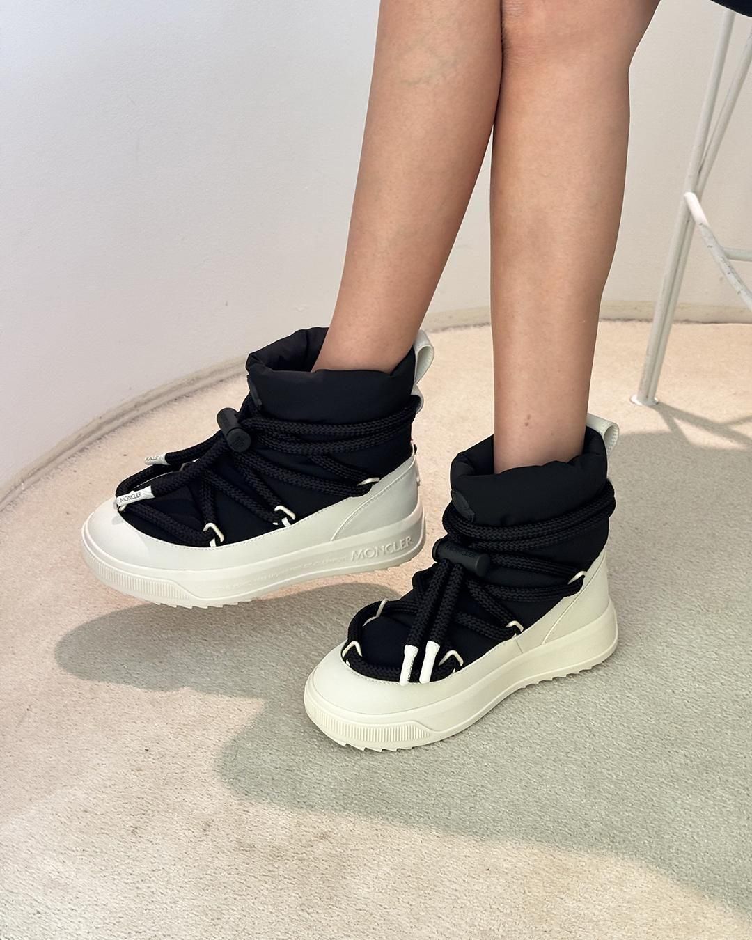 モンクレール インソラックス スノーブーツ スニーカー size 36 モンクレール インソラックス スノーブーツ スニーカー size 36