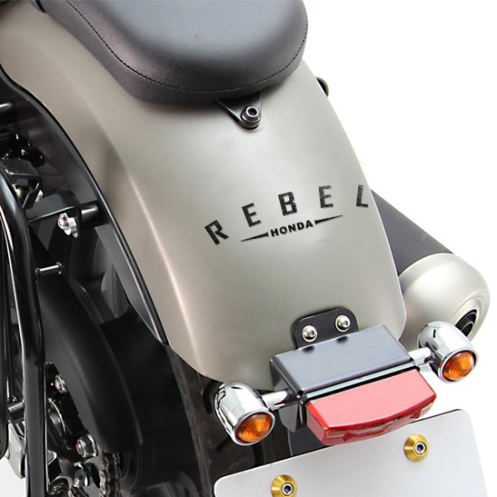 すっきりクールなアーチ型 『HONDA REBEL』 カッティングステッカー