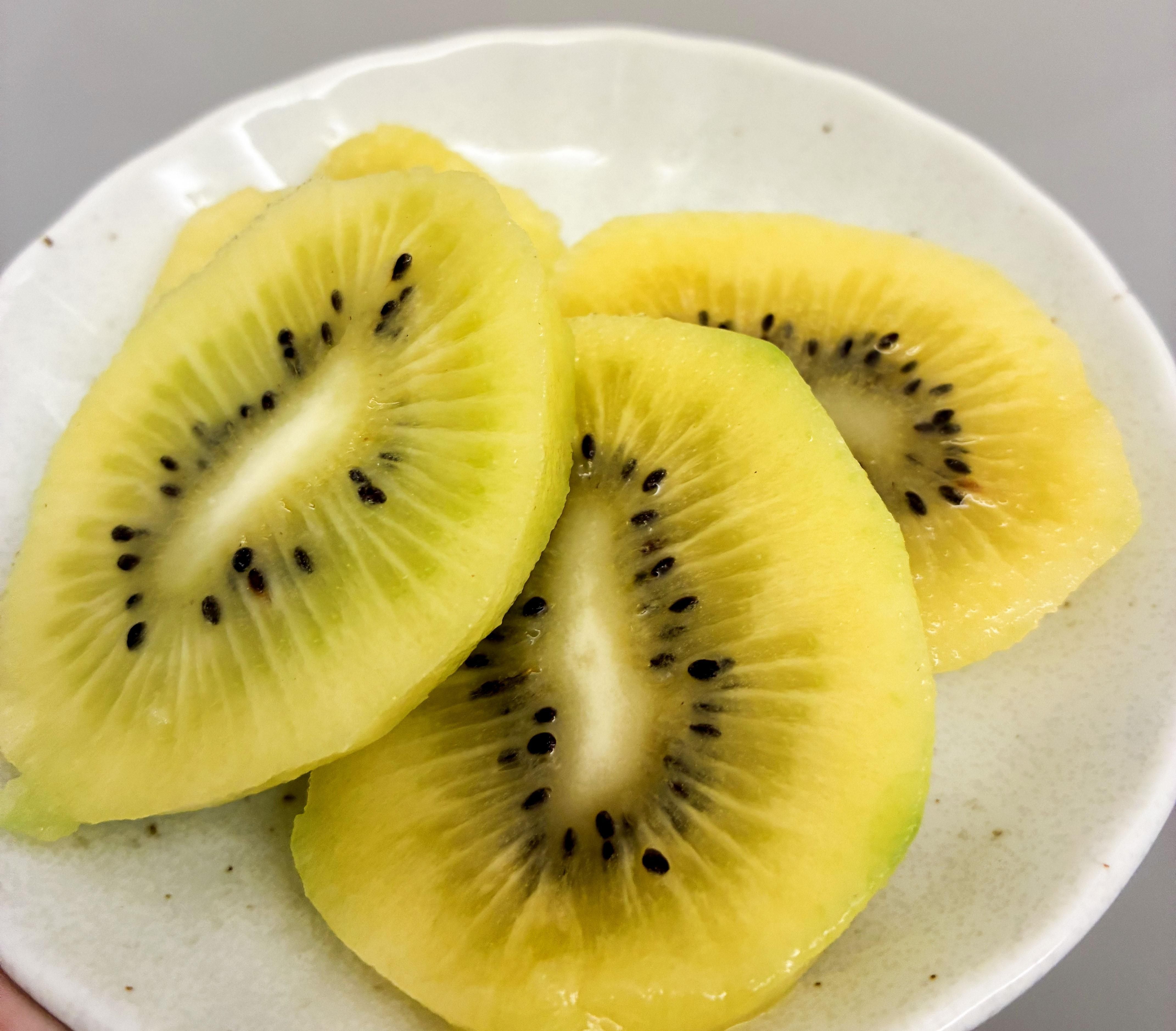 キウイの食べ方例