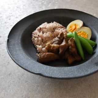 阿部良雄作　不二見窯　染付　草むらの兎　茶碗　共箱　栞付　茶道具 阿部良雄作 不二見窯 染付 草むらの兎 茶碗 共箱 栞付 茶道具