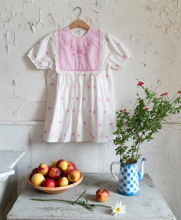 <img class='new_mark_img1' src='https://img.shop-pro.jp/img/new/icons21.gif' style='border:none;display:inline;margin:0px;padding:0px;width:auto;' />50%OFF Marlaguette Magdalena dress(coeur rose)4Y/6Y