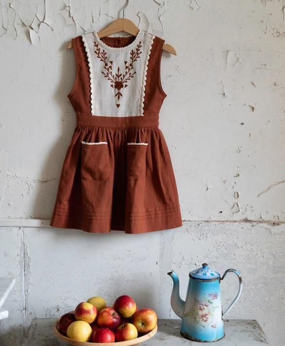 <img class='new_mark_img1' src='https://img.shop-pro.jp/img/new/icons21.gif' style='border:none;display:inline;margin:0px;padding:0px;width:auto;' />饹1 50%OFF Marlaguette Rosalie dress(caramel)4Y