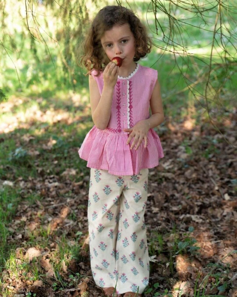 <img class='new_mark_img1' src='https://img.shop-pro.jp/img/new/icons21.gif' style='border:none;display:inline;margin:0px;padding:0px;width:auto;' />50%OFF Marlaguette Polka pants(fleurs roses)6Y/8Y