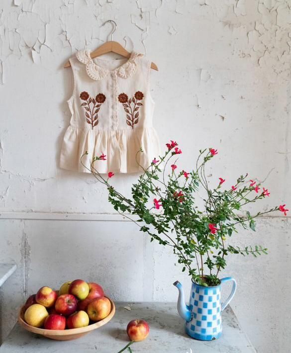 <img class='new_mark_img1' src='https://img.shop-pro.jp/img/new/icons21.gif' style='border:none;display:inline;margin:0px;padding:0px;width:auto;' />50%OFF Marlaguette Marguerite top(creme)3Y/4Y/6Y