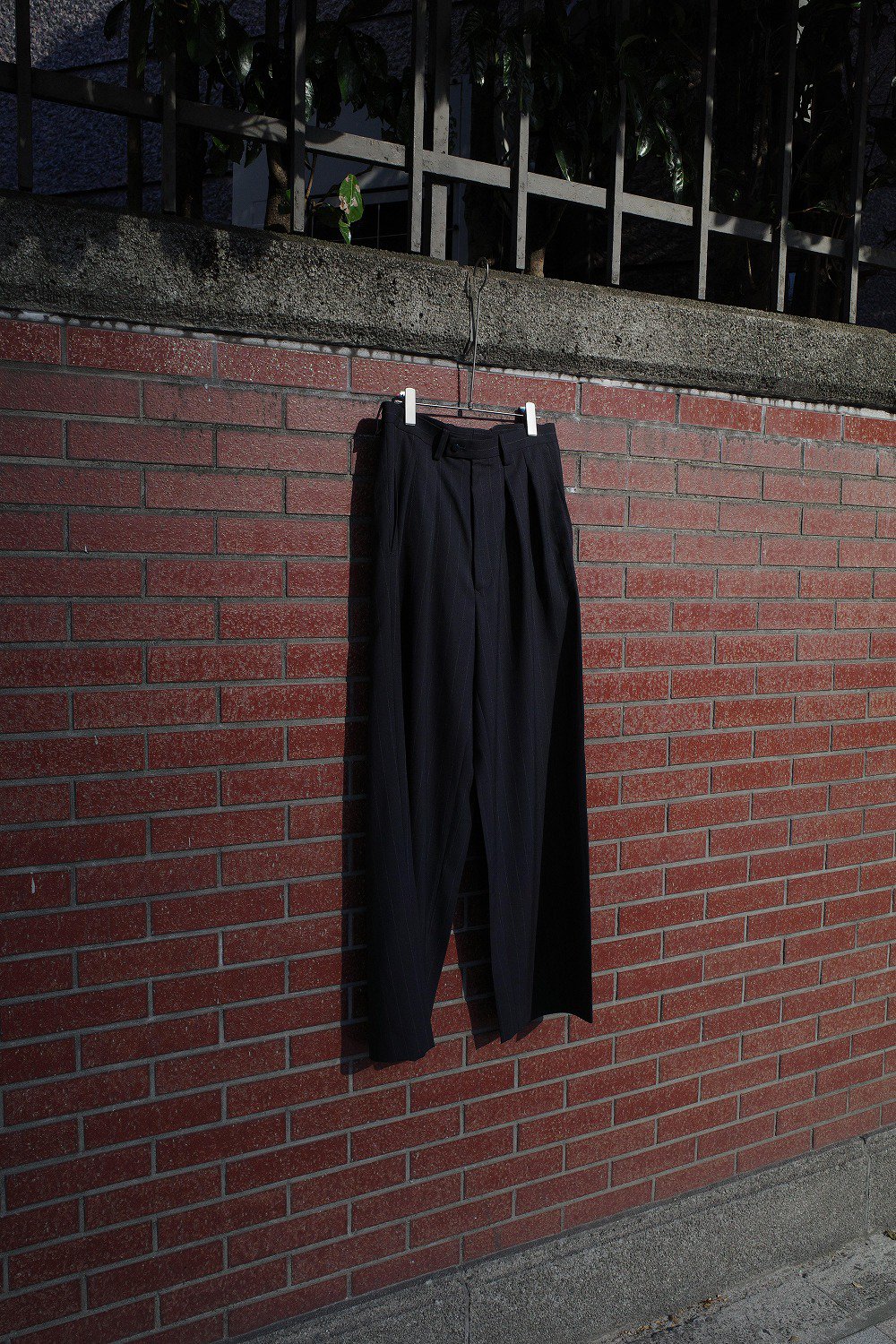 Tucked Baggy Pants "River Limited Model"