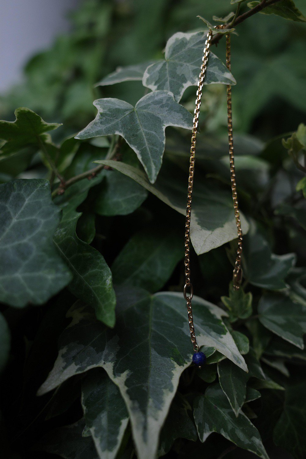 18k Gold Cut Oval Chain Bracelet with Lapis lazuli 17cm