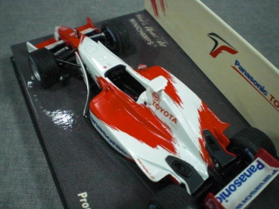 PMA ミニチャンプス 1/43 トヨタ TF102 プロモーショナル ショーカー - THE PALACE