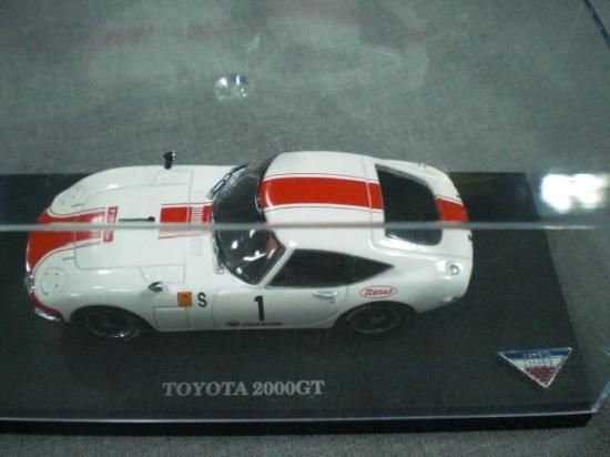 京商 Museum Collection 1/43 トヨタ 2000GT フジ 24時間（ホワイト）＃1 - THE PALACE