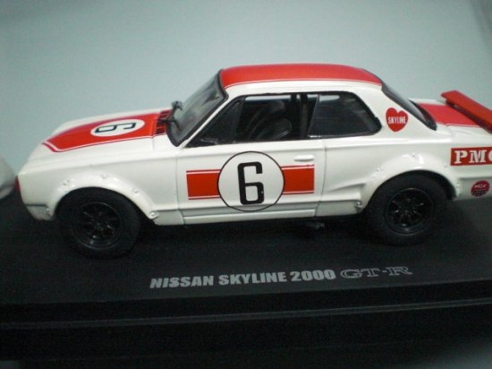 京商 Museum Collection 1/43 ニッサン スカイライン 2000GT-R