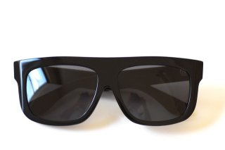 No.18 0010(sunglasses) Lunetta BADA
