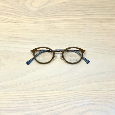 AKITTO - CANARY EYEWEAR SHOP