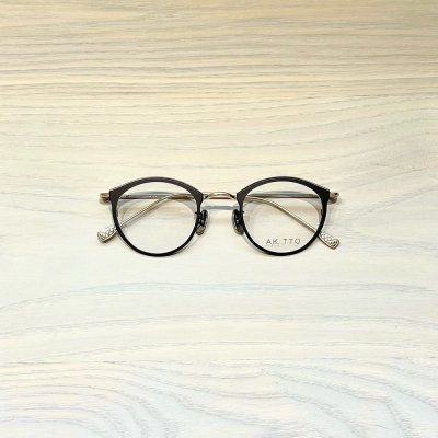 bin DB AKITTO - CANARY EYEWEAR SHOP