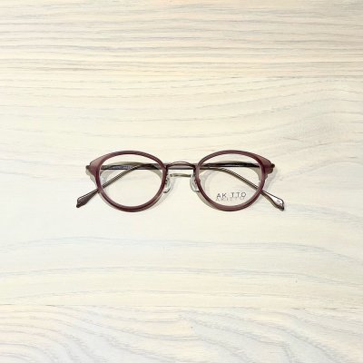 AKITTO - CANARY EYEWEAR SHOP