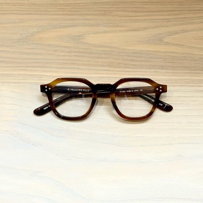 YELLOWS PLUS - CANARY EYEWEAR SHOP