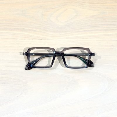 Theo - CANARY EYEWEAR SHOP