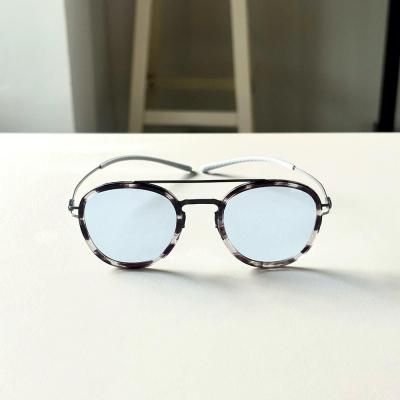 そ*ん様 エスパスESPACE3灯シャンデリア 楽天市場】エスパスESPACE3灯シャンデリア : Maison de lustre