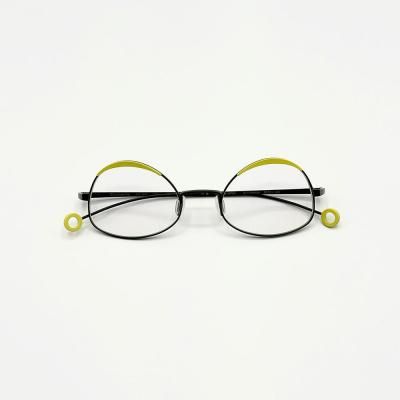 AM-25E BRYL Arumamika