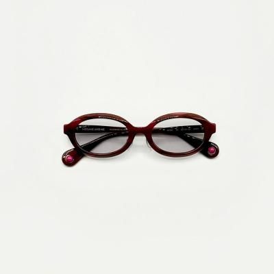 AVERY WN(sunglasses) megane and me