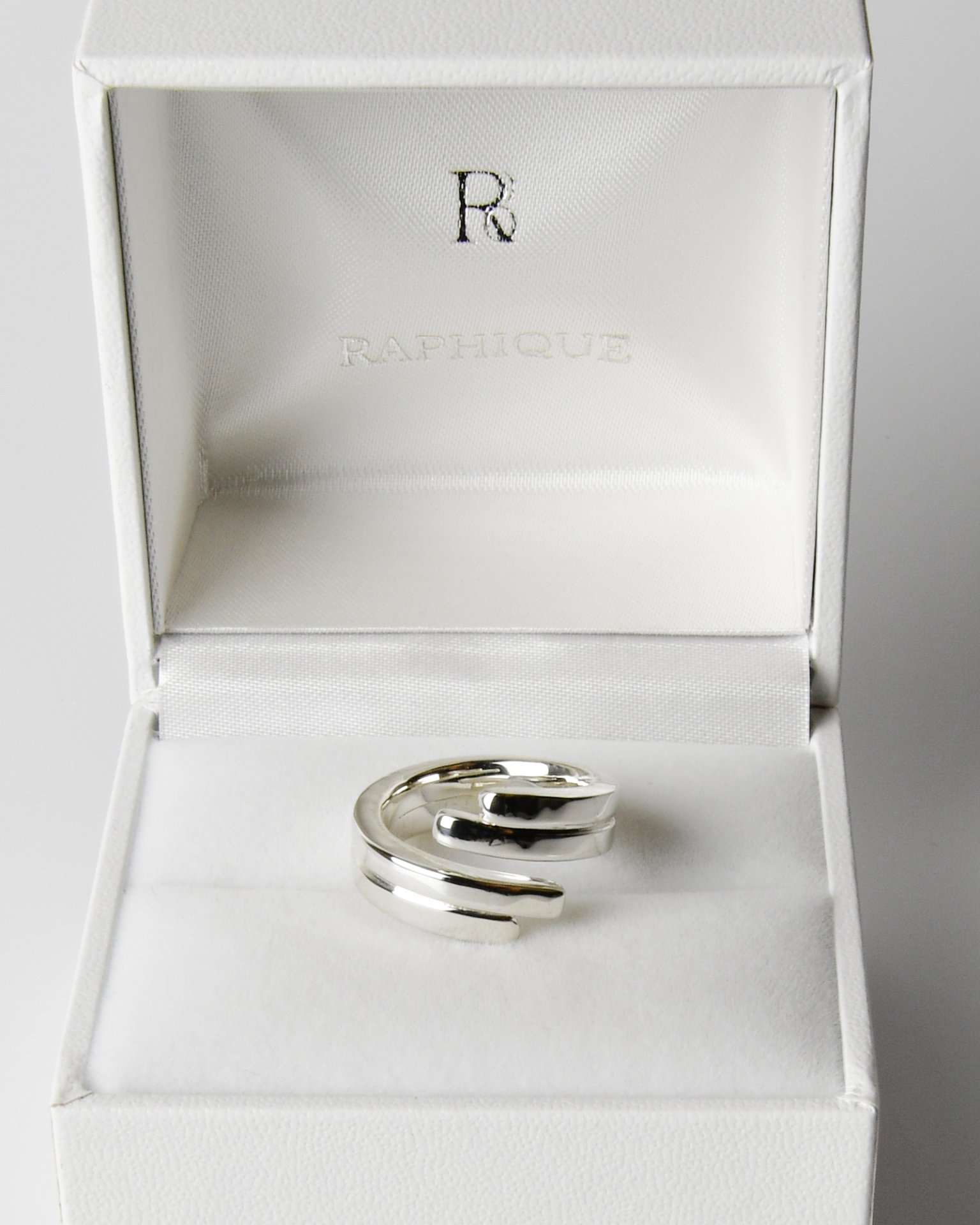 Ring022