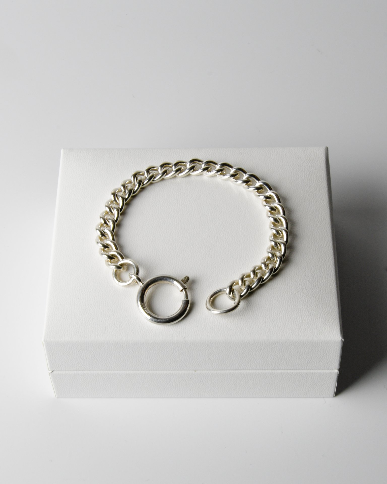 Bracelet013