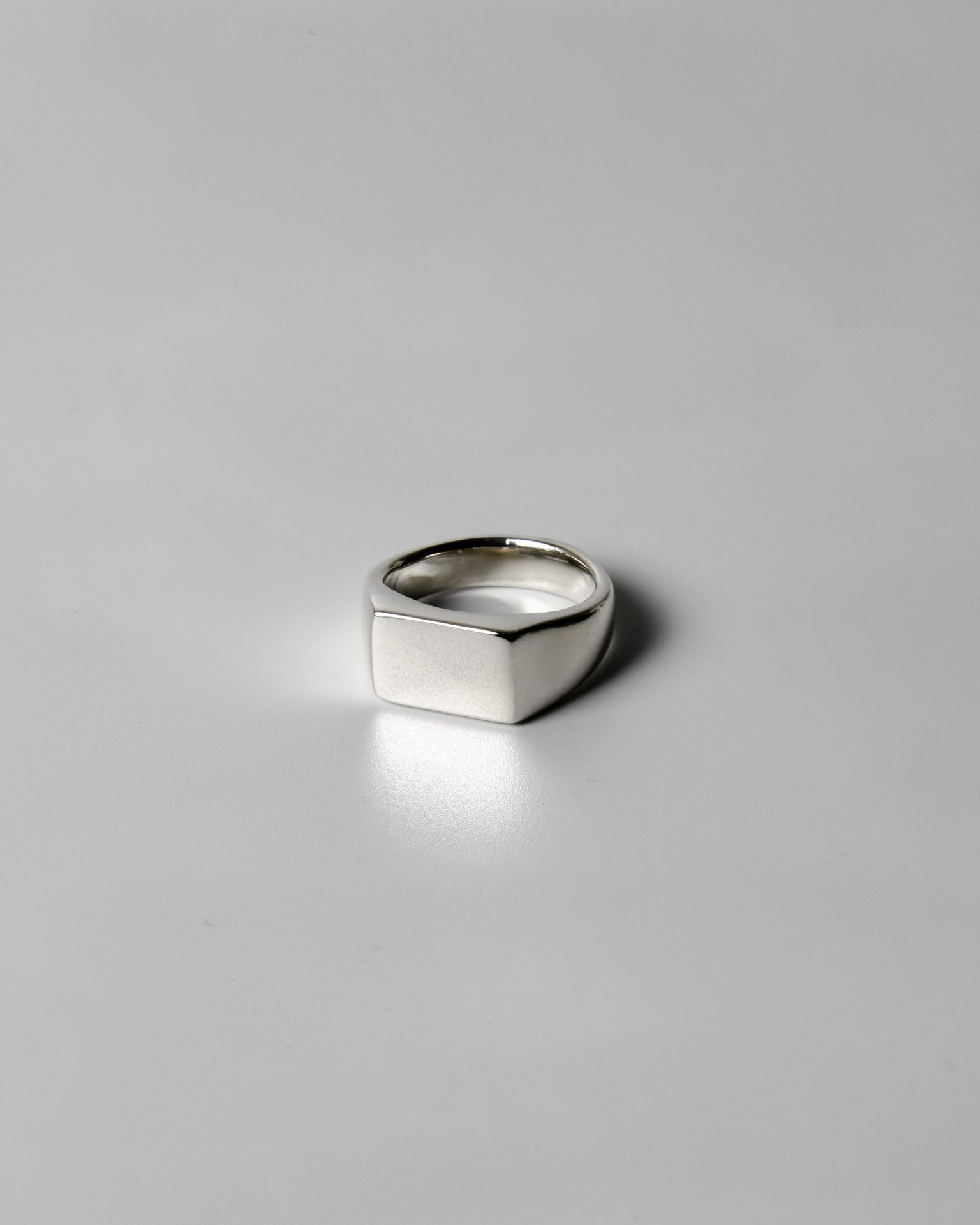 Ring042