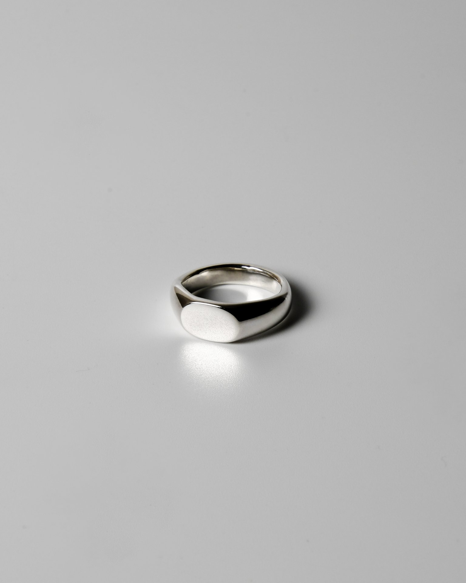 Ring045