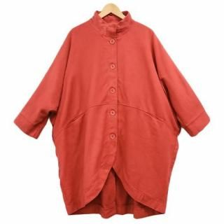 <img class='new_mark_img1' src='https://img.shop-pro.jp/img/new/icons6.gif' style='border:none;display:inline;margin:0px;padding:0px;width:auto;' />【ふんわり包み込む秋の主役】大人のためのコーデュロイスタンドカラーコート