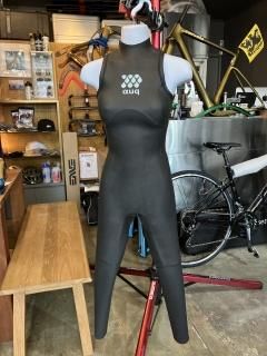 ウェットスーツ トライアスロンセット ハンガー&スーツカバー付き メンズ ウェットスーツ レンタル – ウェットスーツレンタル