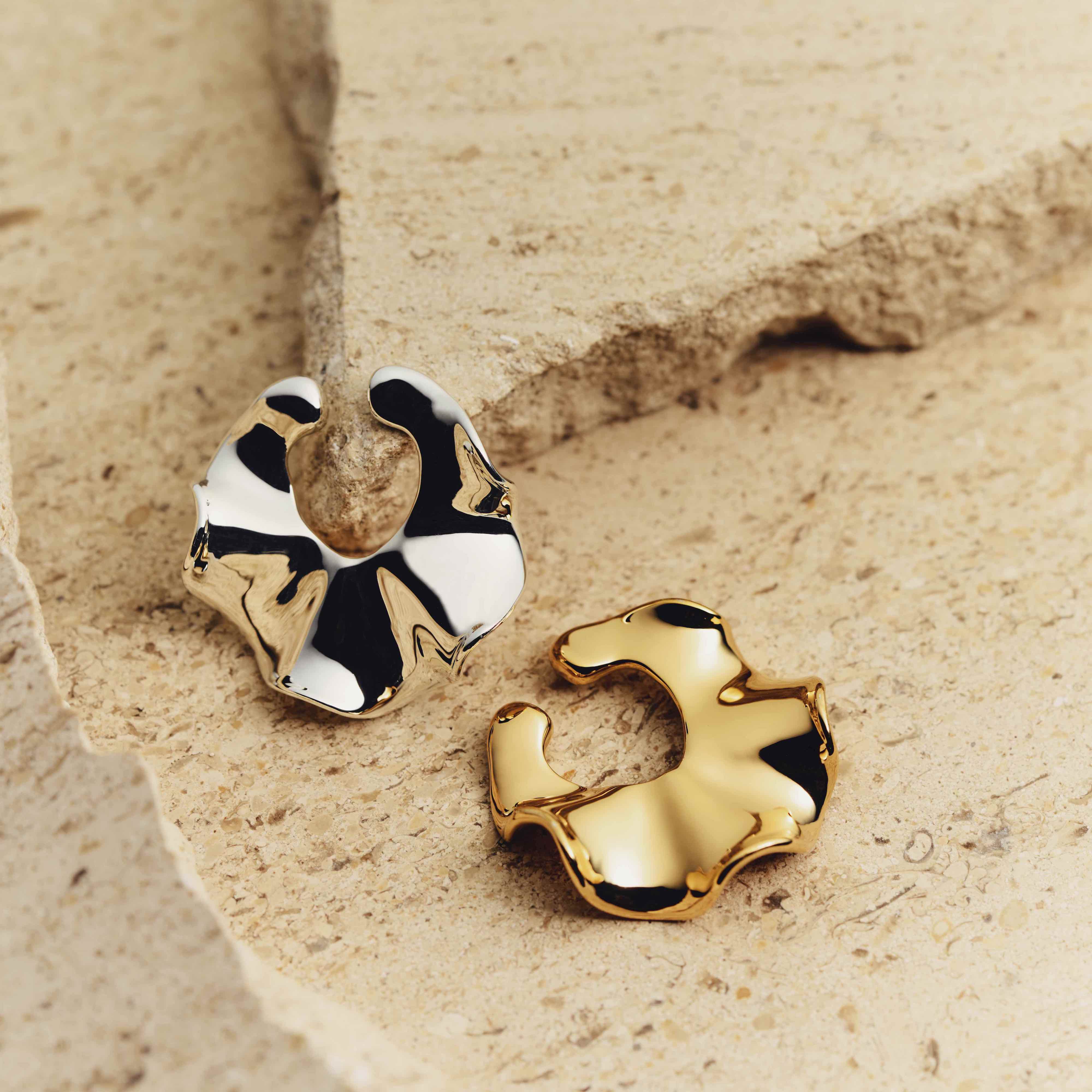 Flora Ear CuffM)<img class='new_mark_img2' src='https://img.shop-pro.jp/img/new/icons8.gif' style='border:none;display:inline;margin:0px;padding:0px;width:auto;' />