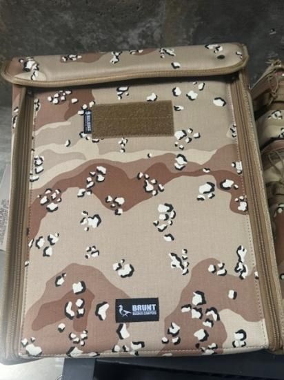 BRUNT チャーリーケース チョコチップ チャーリーケース3.8L - BRUNT｜BUSH DE CAMPERS