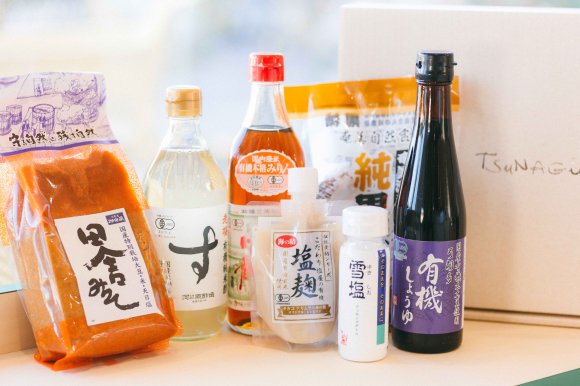 【基礎調味料】 砂糖(黒糖)・塩・酢・醤油・味噌 と、塩麹・みりん の ギフトセット - 【公式】Dr's selection store  TSUNAGU つなぐ｜通販サイト