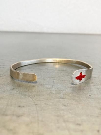 m.a＋ (エムエークロス) Stitched Cross Silver Bangle (AB11)