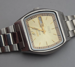 GRAND SEIKO【セイコー グランドクォーツ 9943-8010】 ツインクォーツ