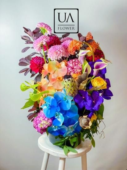 チョンサ・ナグォン フラワーアレンジメント 個性的な花×個性的な創り人 個性の塊アレンジメントver. | Jardin de Katz