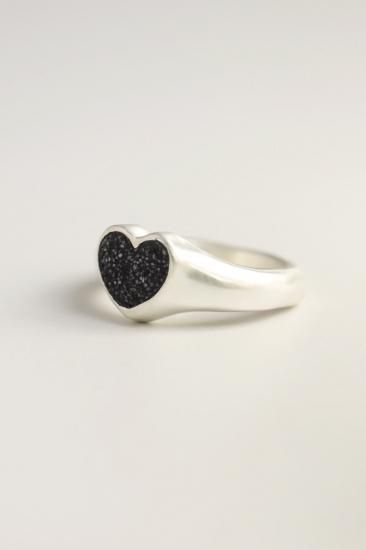 fragrance ring / heart (black)