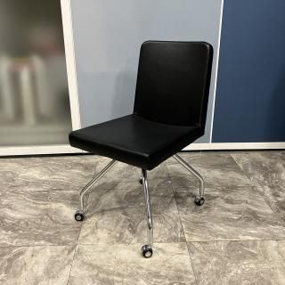 EDDAチェア新品未使用箱入り⭐️半額以下⭐️ベージュ FURNISHING LEATHER 椅子の張り替え 椅子張替え 生地 椅子生地