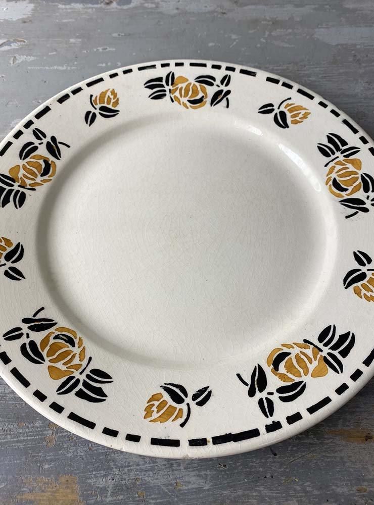 Choisy le Roi（ショワジールロワ）　薔薇のプレート Choisy le Roi（ショワジールロワ） 薔薇のプレート | ヨーロッパ